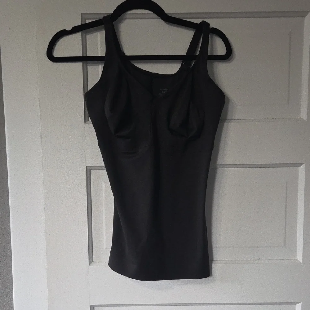 Ruby Ribbon Black Top - Picture 2 of 6